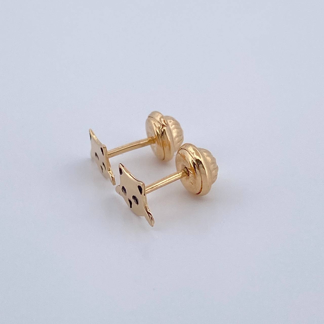Topos Gato 0.7gr / 6.96mm Oro Amarillo 18K %