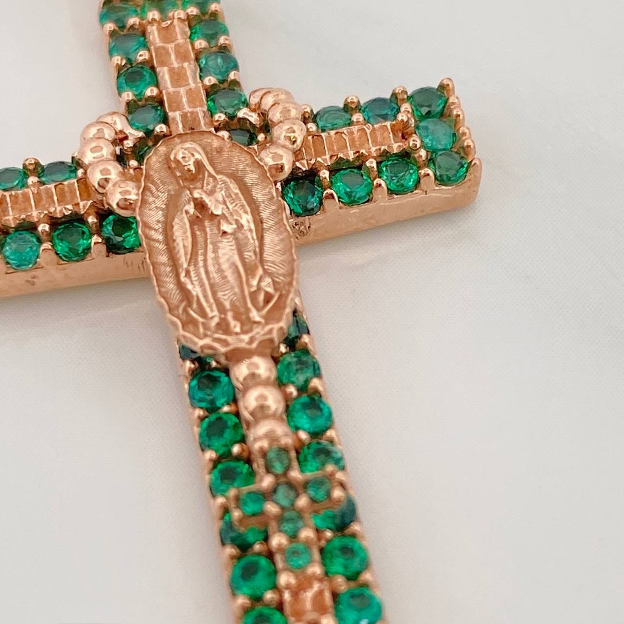 Dije Cruz Rosario Virgen Guadalupe 5.8gr / 4.4cm / Oro Rosa 18K