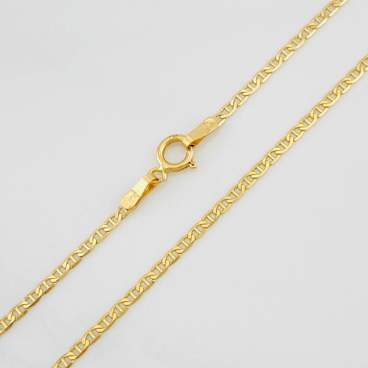 Cadena Escalera 1.55g / 40cm / 1.39mm Oro Amarillo 18K