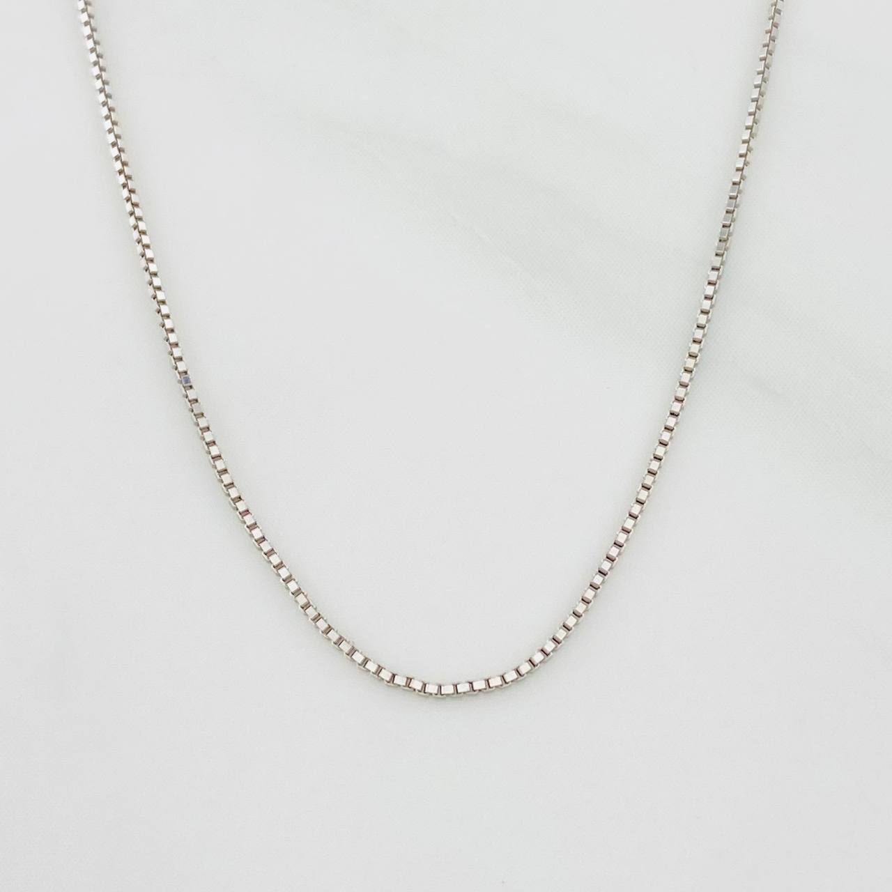 Cadena Veneciana 1.35g / 50cm / 0.62mm Oro Blanco 18K