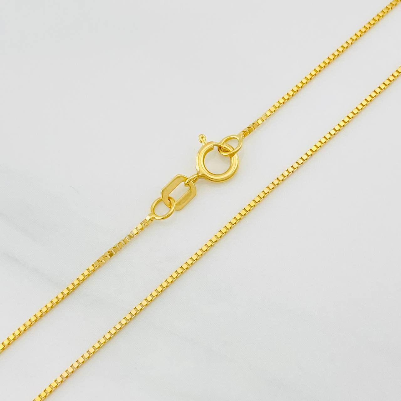 Cadena Veneciana 2.15g / 55cm / 0.7mm Oro Amarillo 18K
