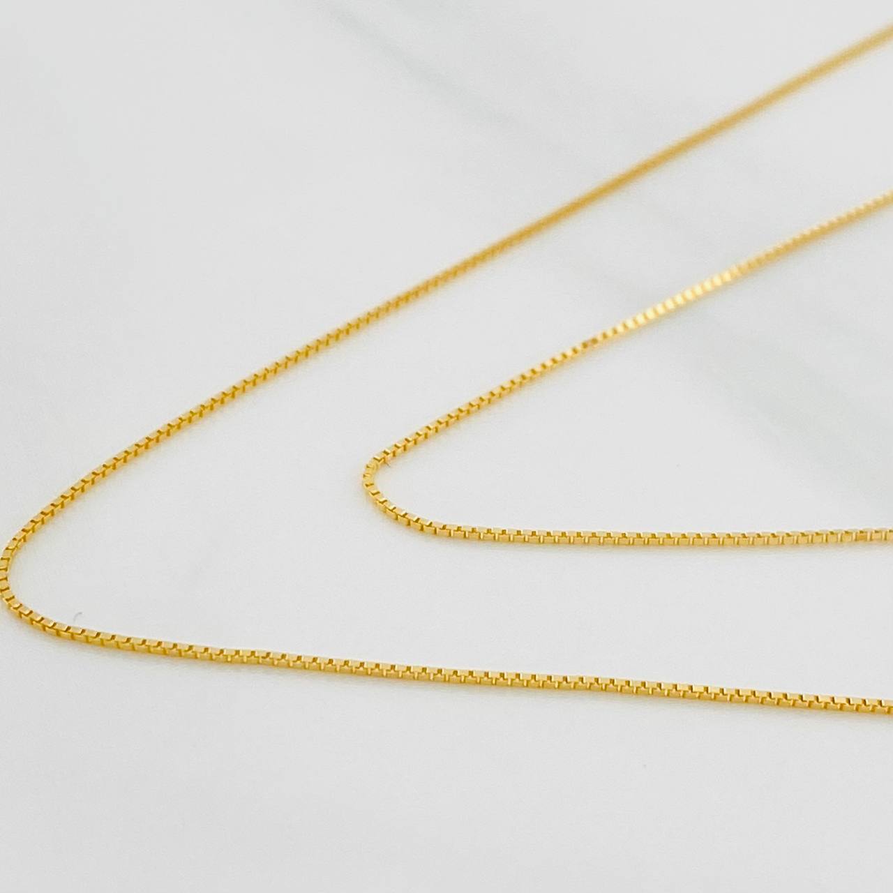 Cadena Veneciana 0.9g / 40cm / 0.51mm Oro Amarillo 18K