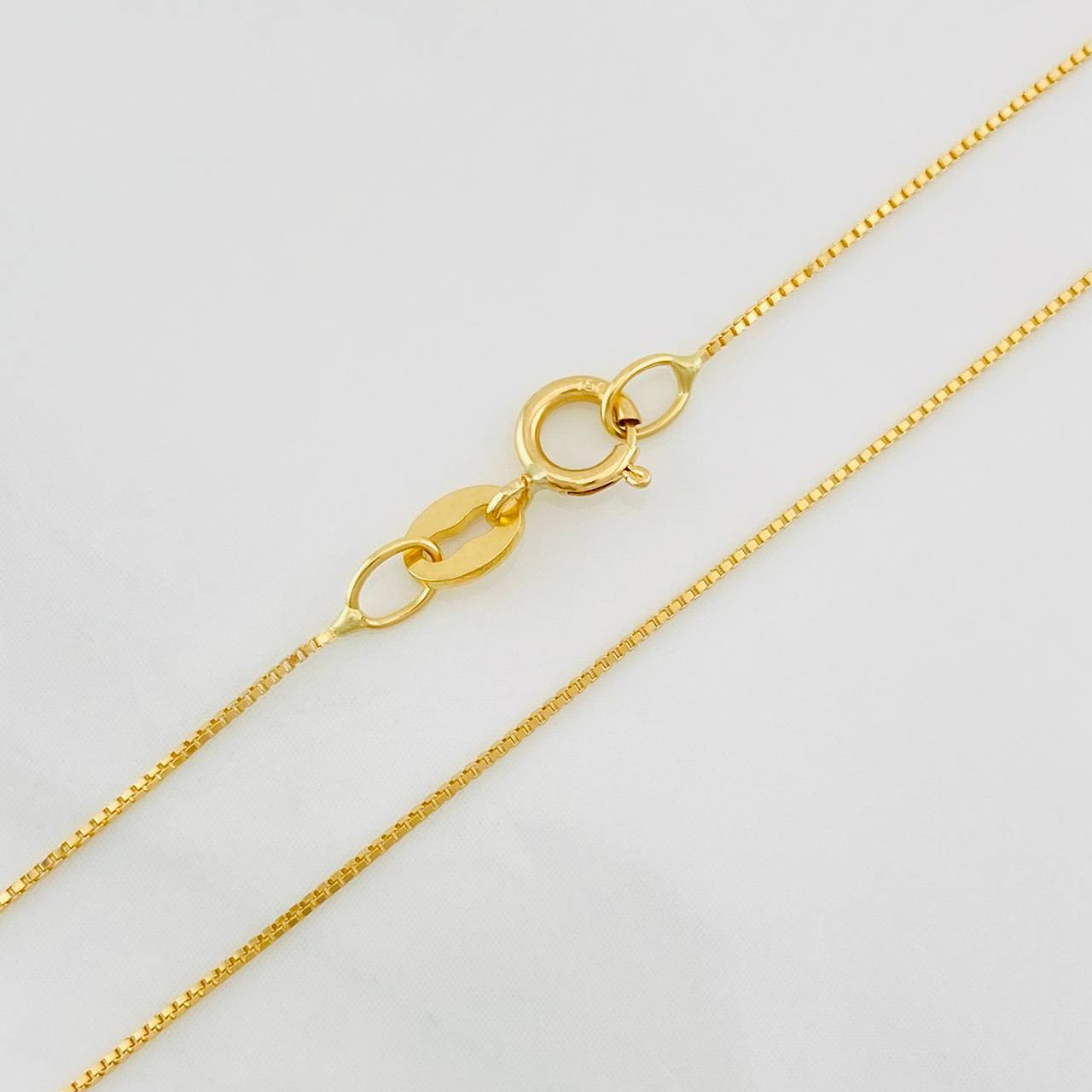 Cadena Veneciana 1.7g / 45cm / 0.64mm Oro Amarillo 18K