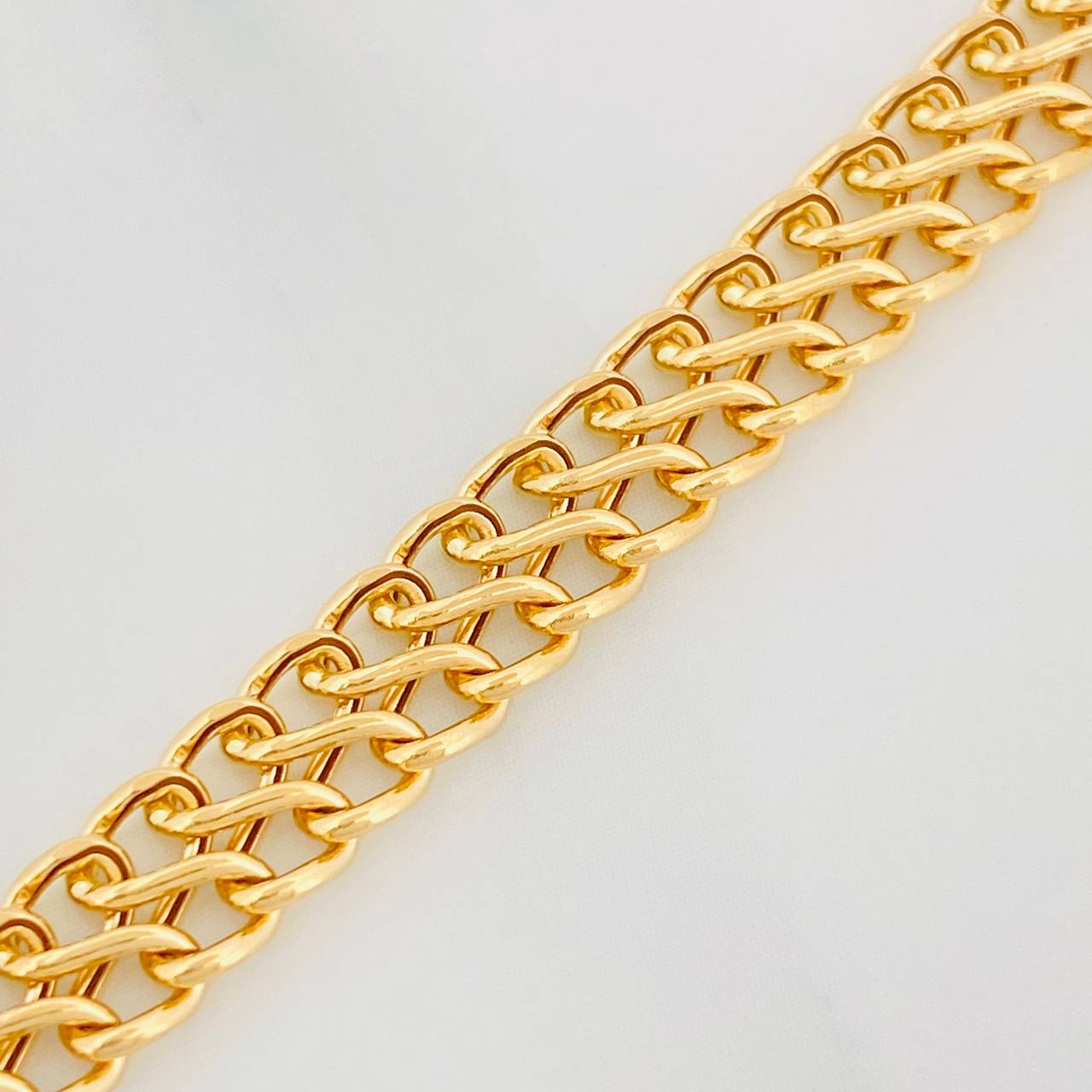 Pulso Sedusa 3.55g / 18.5cm / 4.85mm Oro Amarillo 18K