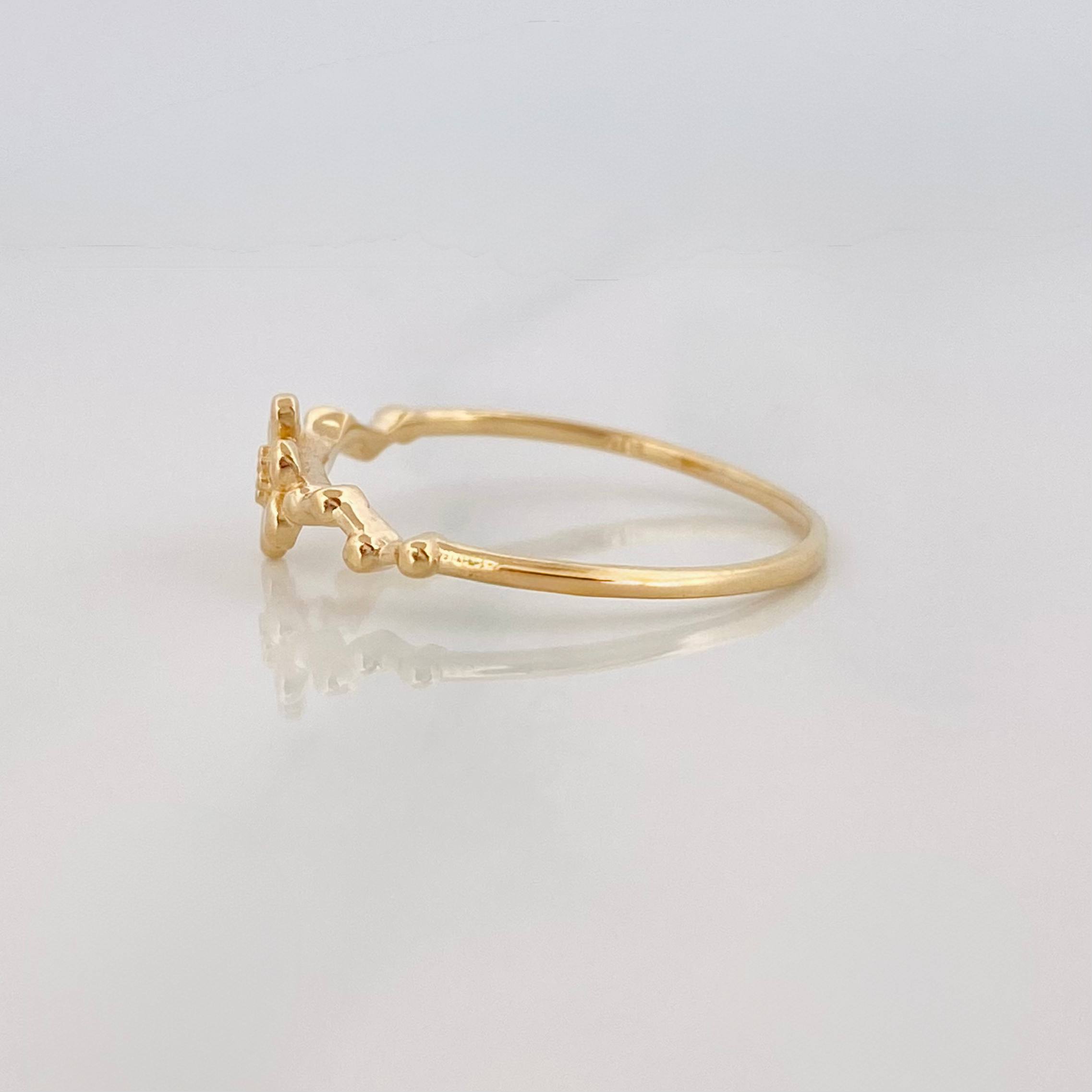 Anillo Flores 1.3 g / T7 1/4 Oro Amarillo 18K