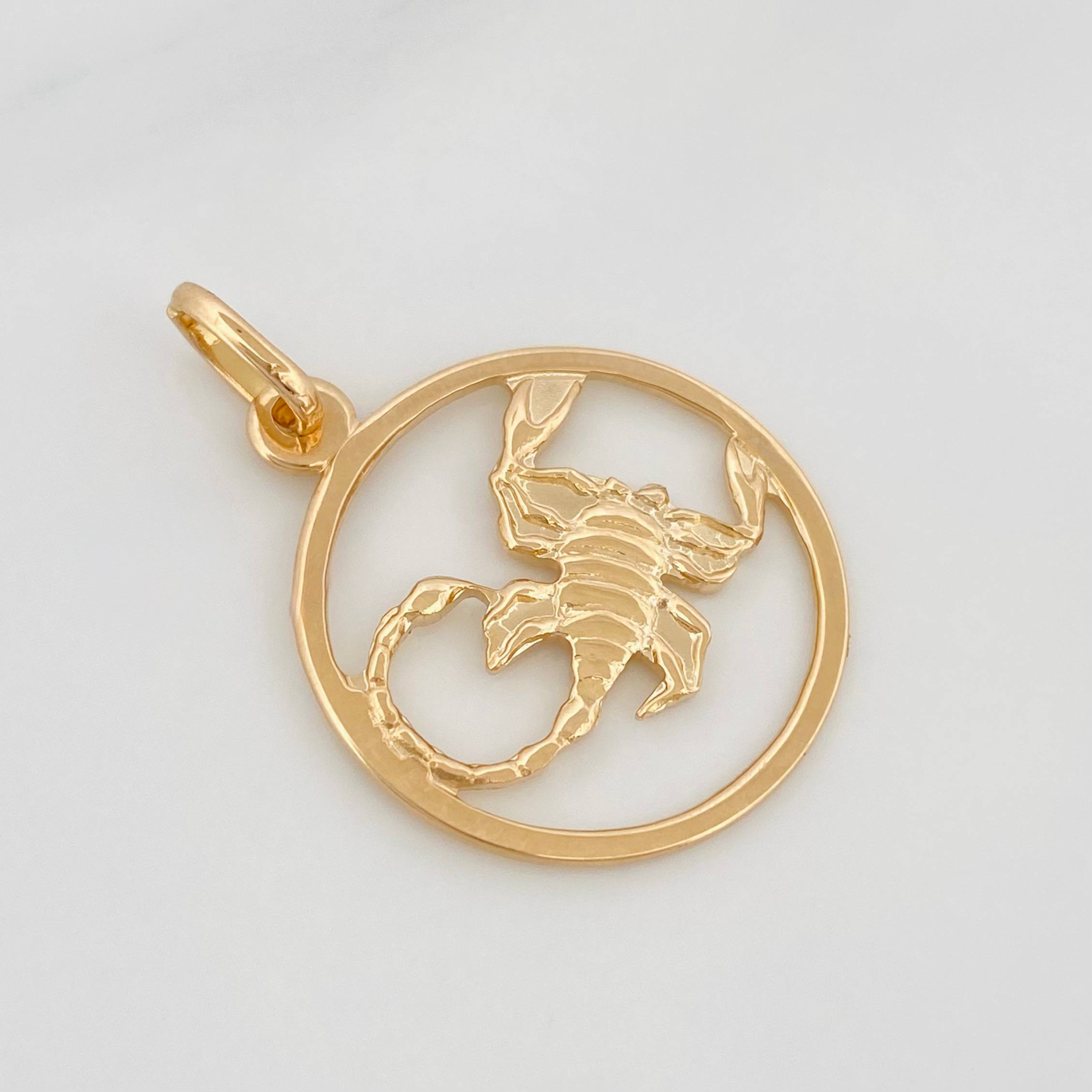 Dije Escorpion 3.15 g / 3 cm Oro Amarillo 18K