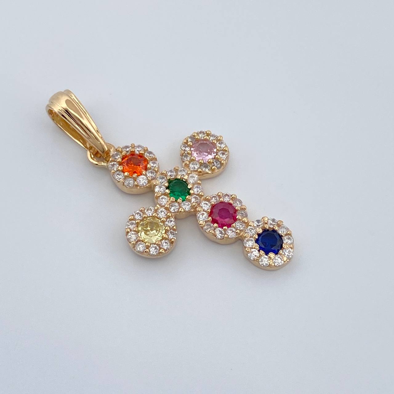 Dije Cruz Tupida 2.7gr / 3.2cm / Oro Amarillo 18K %