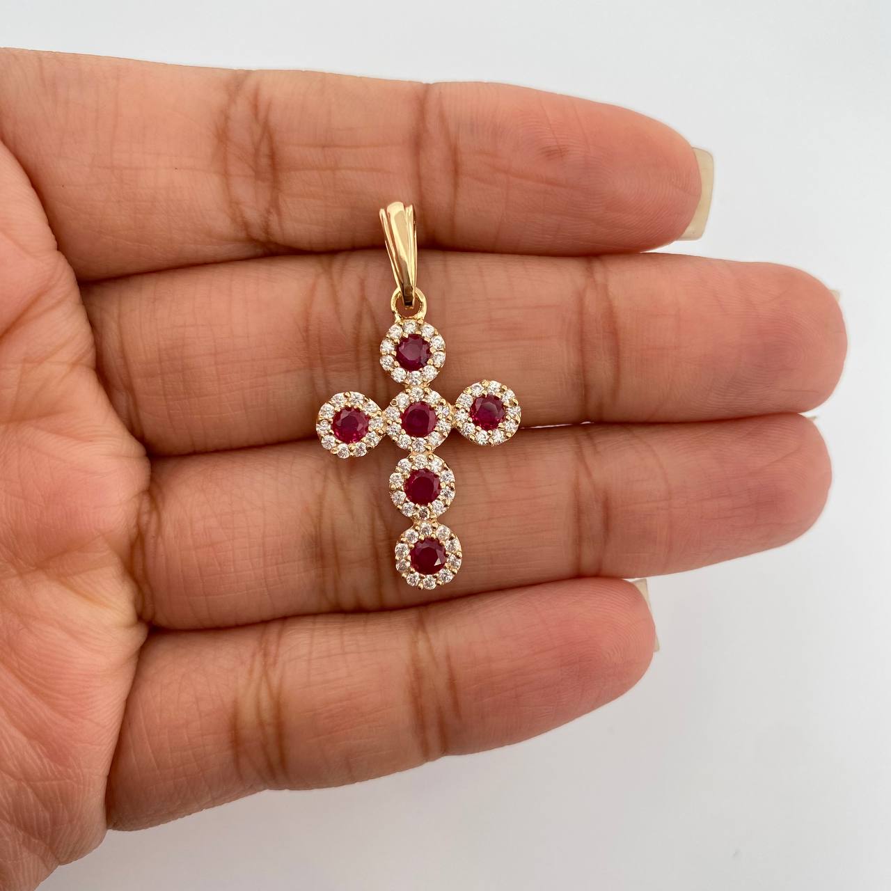 Dije Cruz Tupida 2.35gr / 3.2cm / Oro Amarillo 18K %