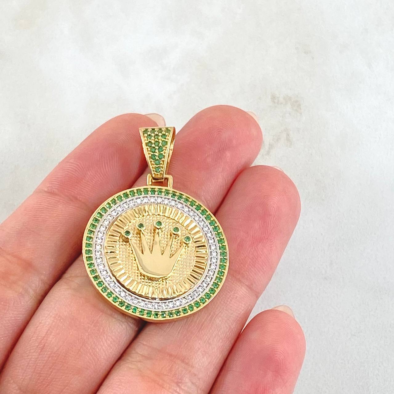 Dije Medalla Corona 7gr / 2.3cm / Oro 18K *