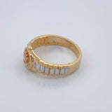 Anillo Corona 3.95gr / T6 1/2 / Tres Oros 18K %