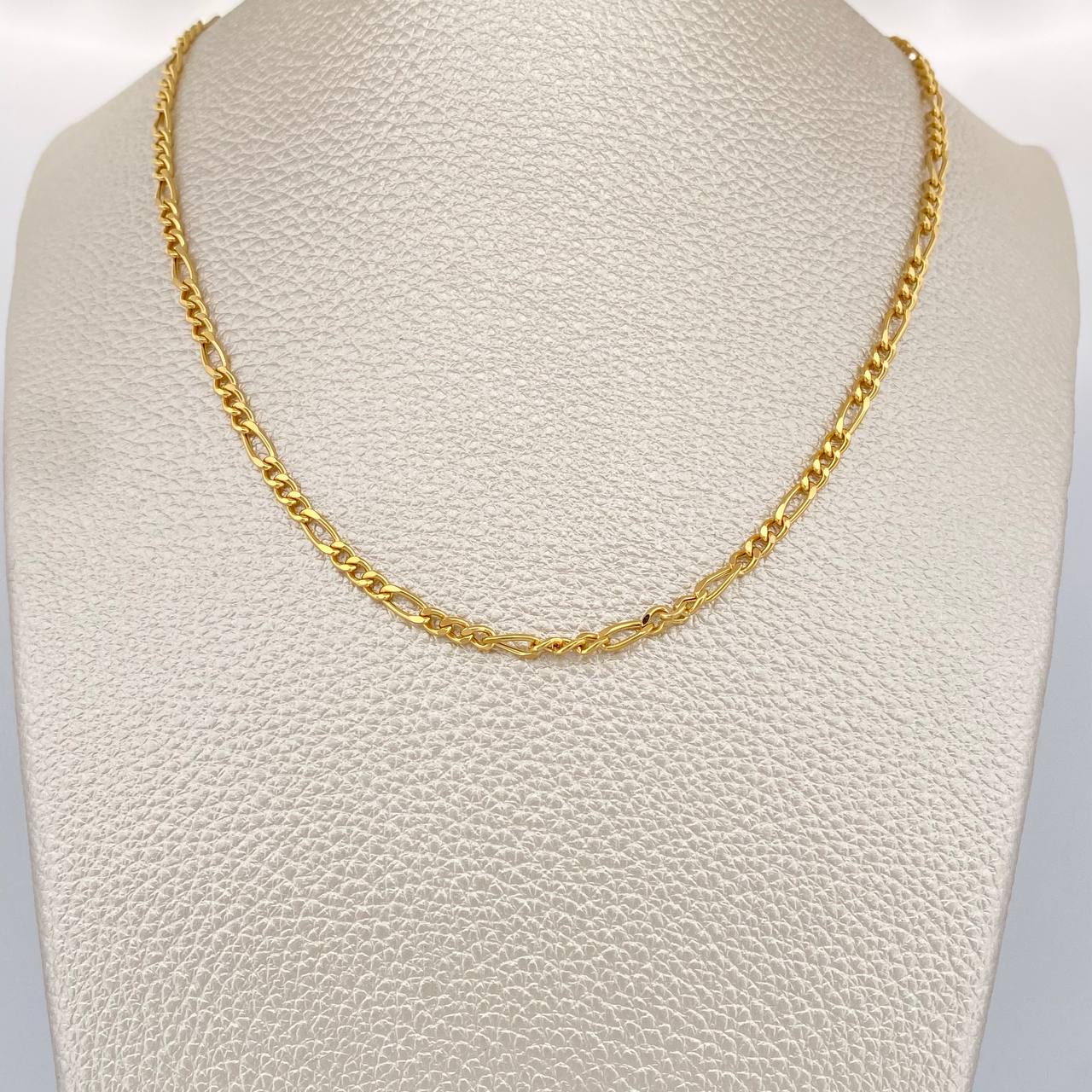 Cadena Figaro 6.5gr / 60.2cm / 2.93mm Oro Amarillo +1 18K $