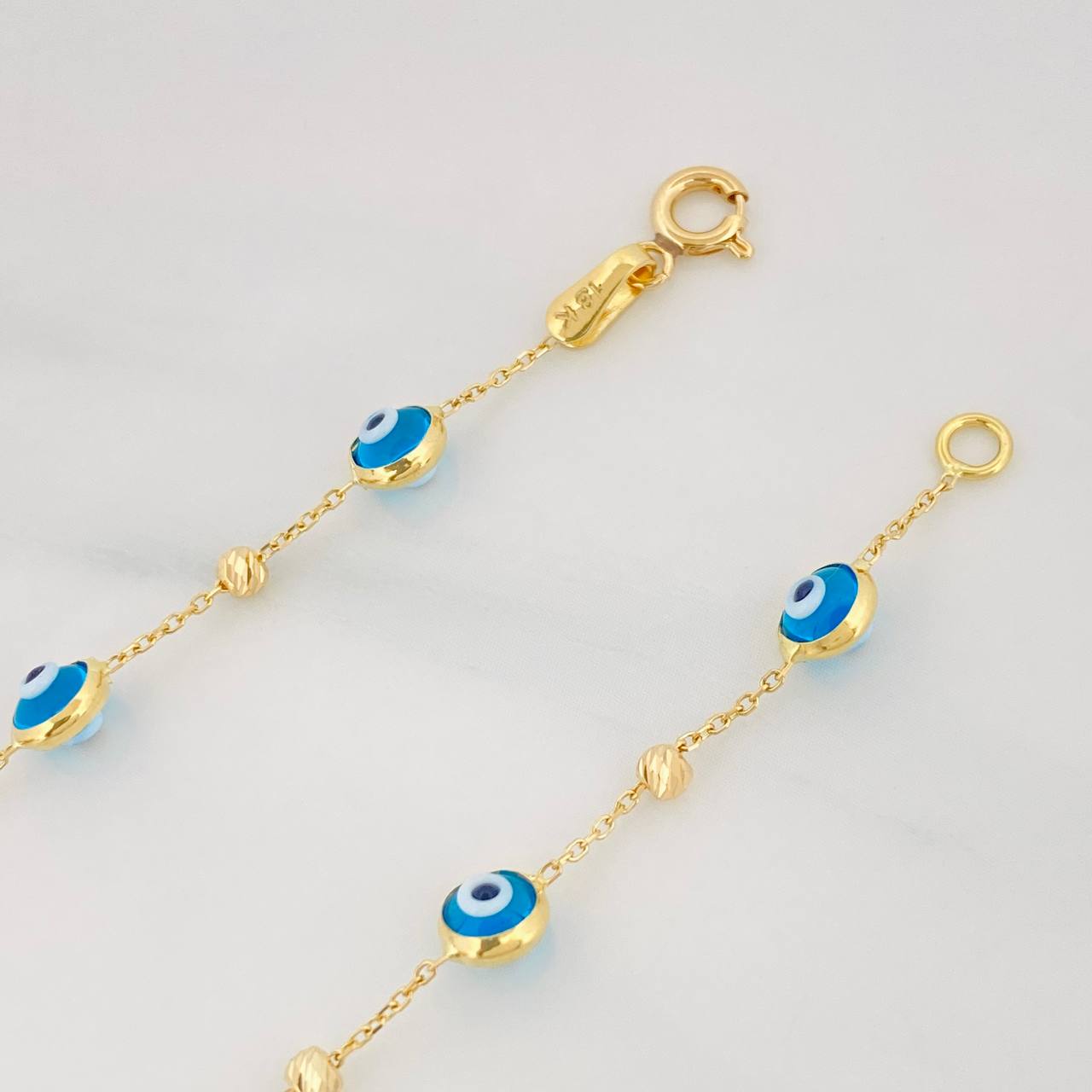 Pulso Aro Seguido Ojo Turco 2.2g / 19.5cm / 0.9mm Oro Amarillo 18K