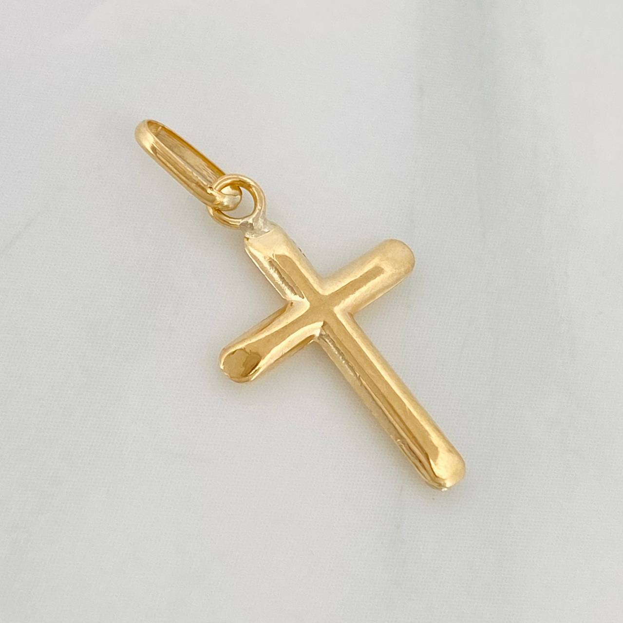 Dije Cruz 0.4g / 2.5cm Oro Amarillo 18K
