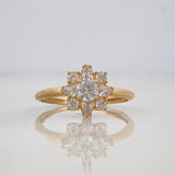Anillo Flor Tupida 1.85g / T6 Oro Amarillo 18K