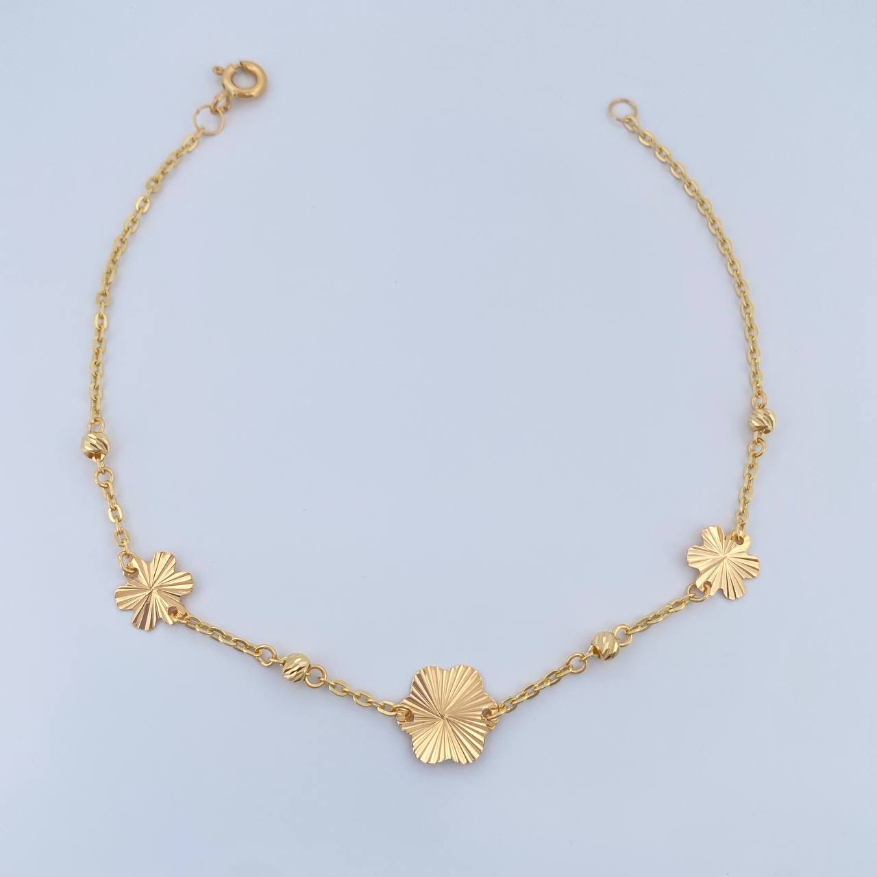 Pulso Flores Diamantadas 1.8gr / 19cm / 3mm Oro Amarillo 18K %