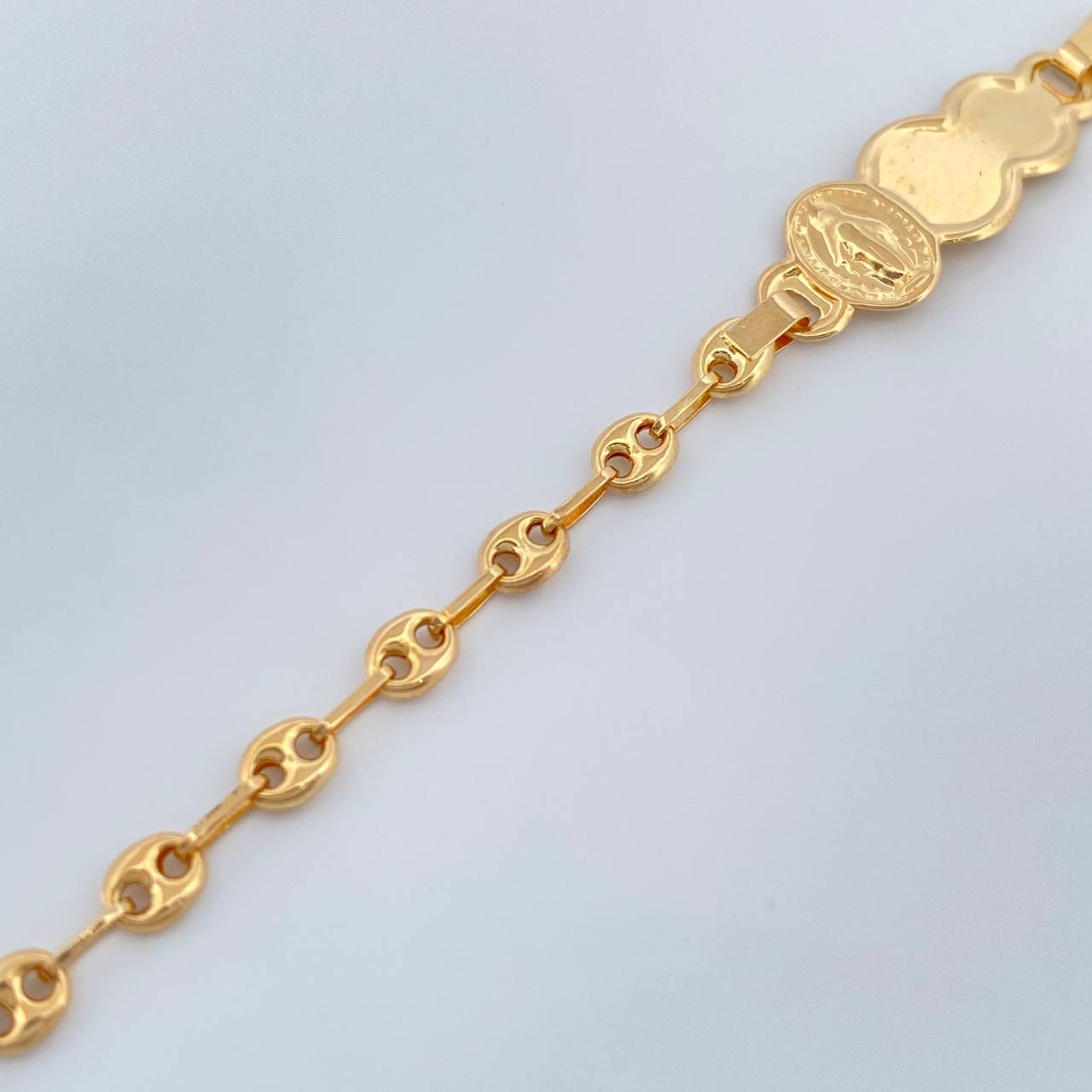 Pulso Bebé GC Placa Nube 1.85gr / 15.2cm / 3.34mm Oro Amarillo 18K %