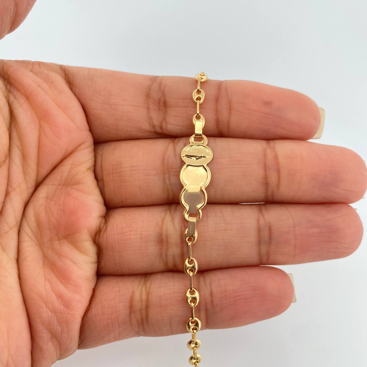 Pulso Bebé GC Placa Nube 1.85gr / 15.2cm / 3.34mm Oro Amarillo 18K %