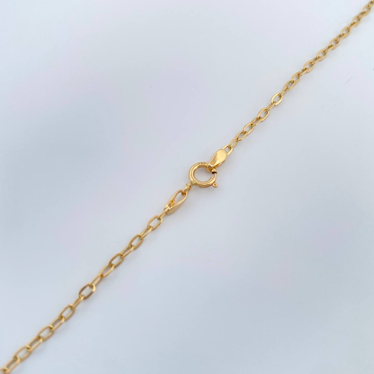 Cadena Trebol Cajon 4.85gr / 46cm / 1.28mm Oro Amarillo 18K %