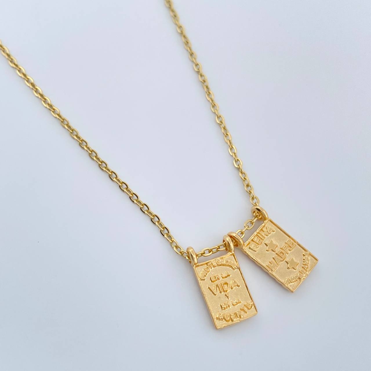 Cadena Aro Seguido Escapulario 4.1gr / 46.1cm / 1.36mm Oro Amarillo 18K %