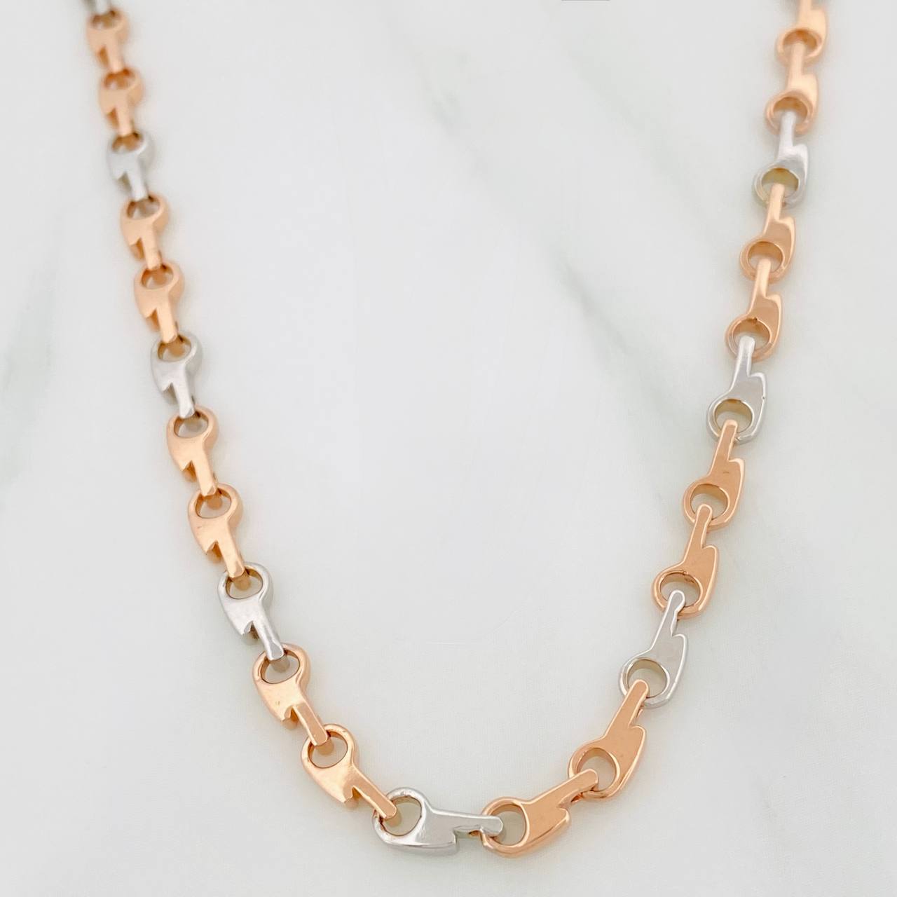 Cadena Rustica Urbana 23.65gr / 50cm / 3.6mm Dos Oros Blanco Rosa 18K