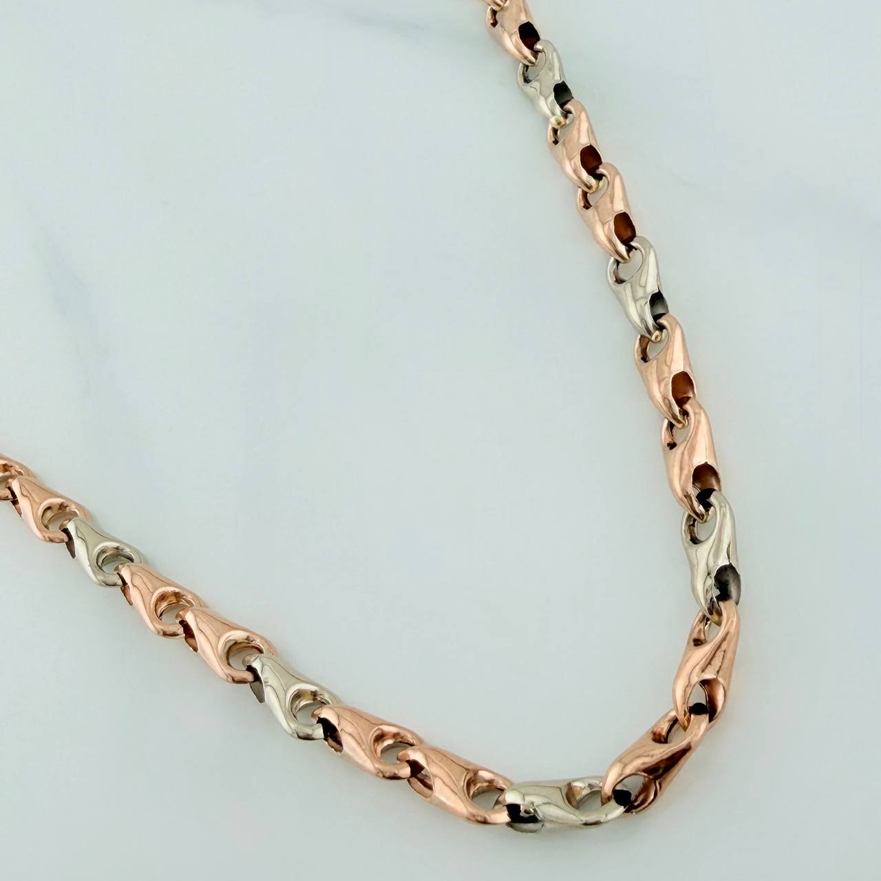 Cadena Rustica Espiga 10.85gr / 53cm / 4.9mm Dos Oros Blanco Rosa 18K $