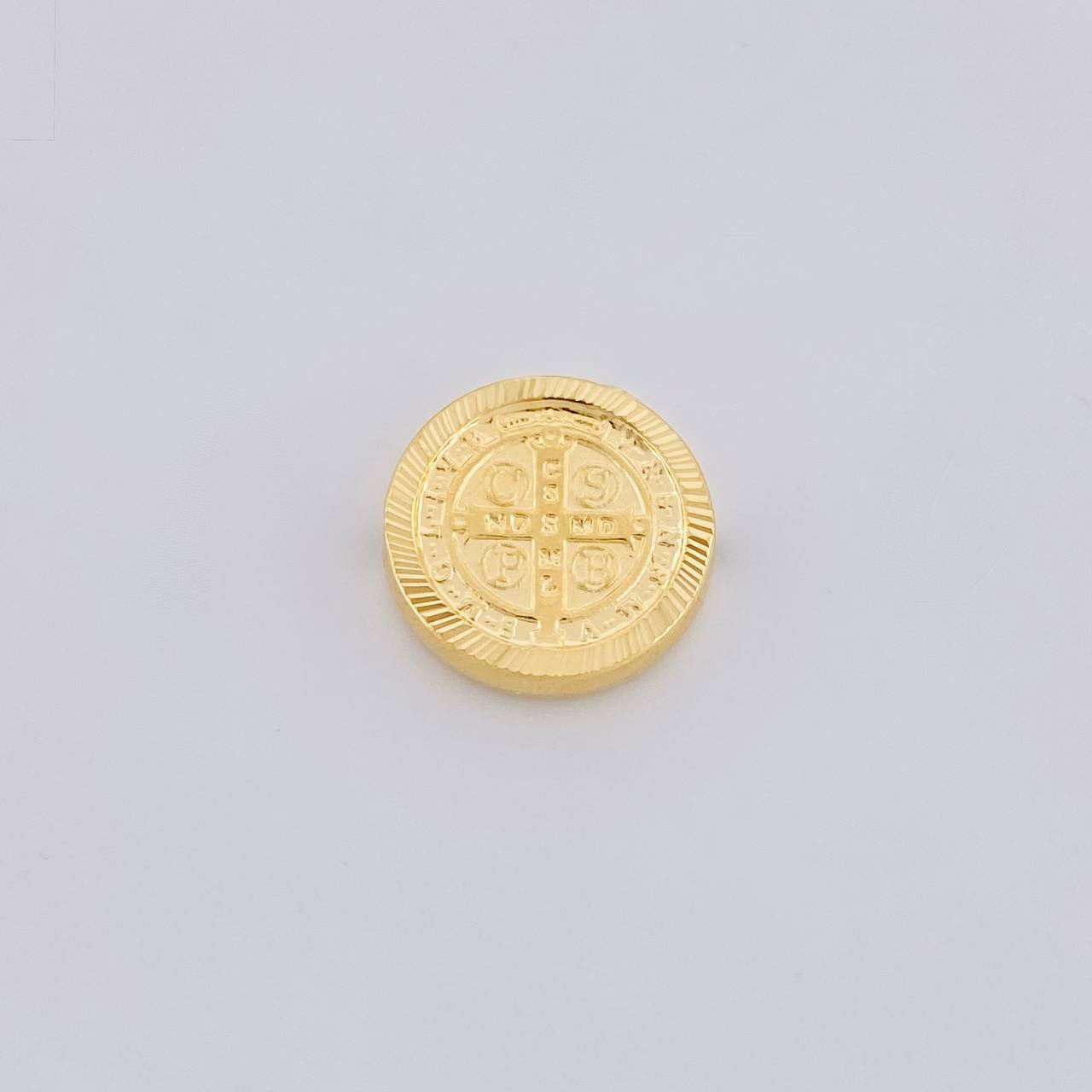 Herraje San Benito Mate 1.1g / 1.4cm Oro Amarillo 18K