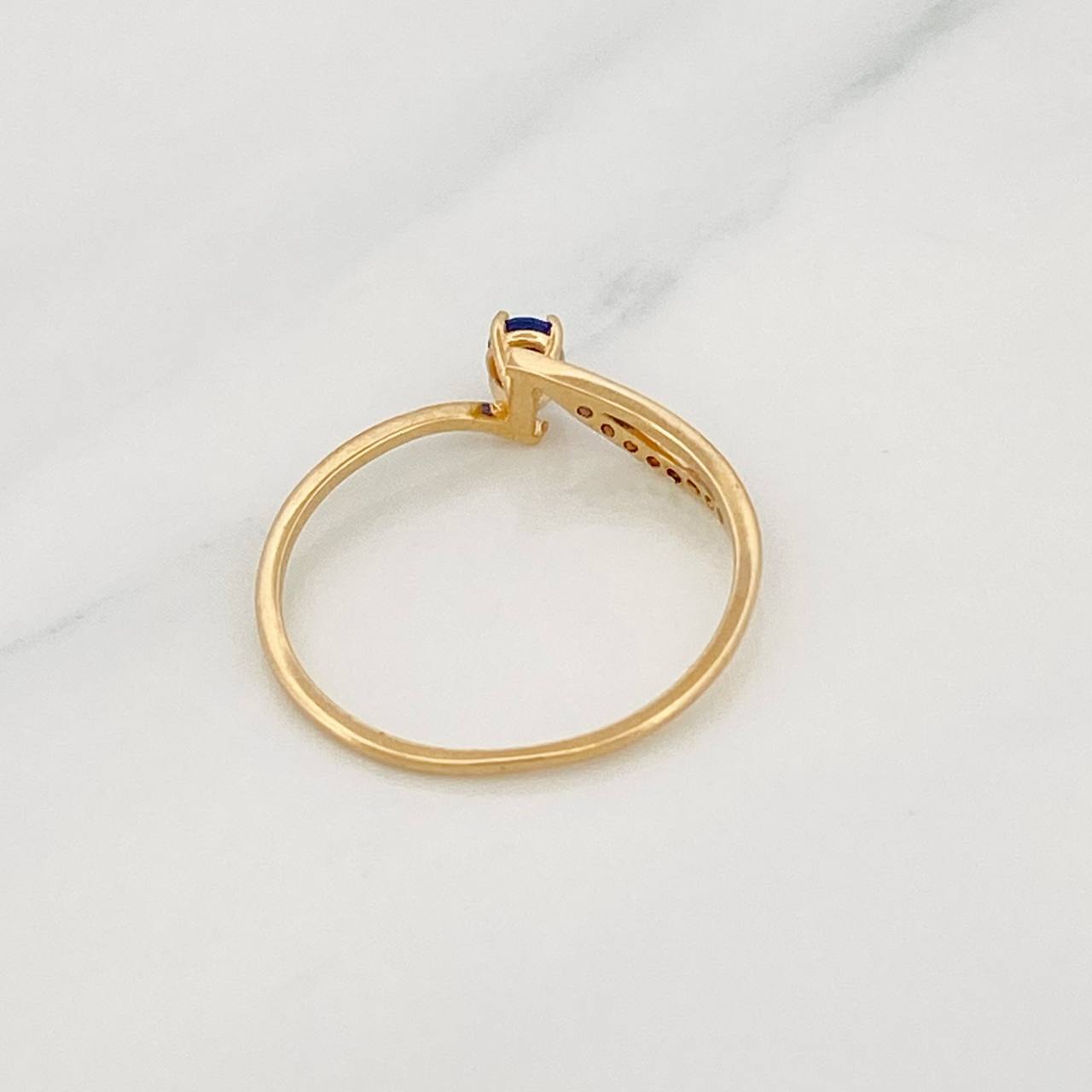 Anillo Olas 1.05g / T6 3/4 Dos Oros Amarillo Blanco 18K