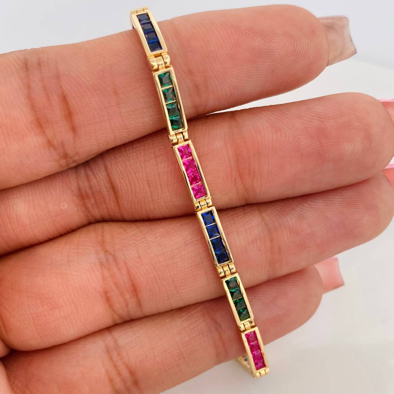 Pulso Tenis Rectangular 10g / 18.4cm / 3.3mm Oro Amarillo 18K