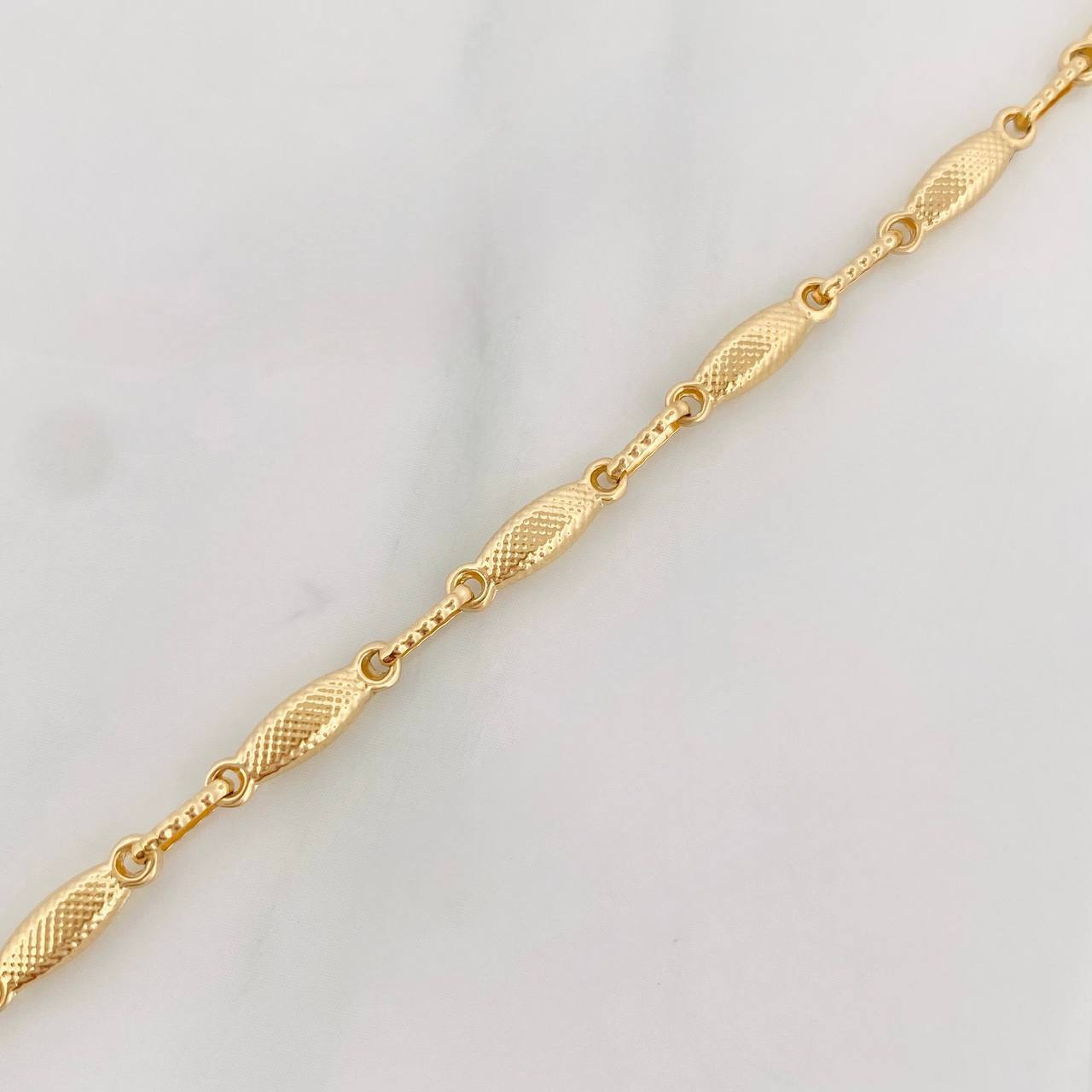 Pulso Rustico Eslabon 3.6g / 20cm / 3.18mm Oro Amarillo 18K