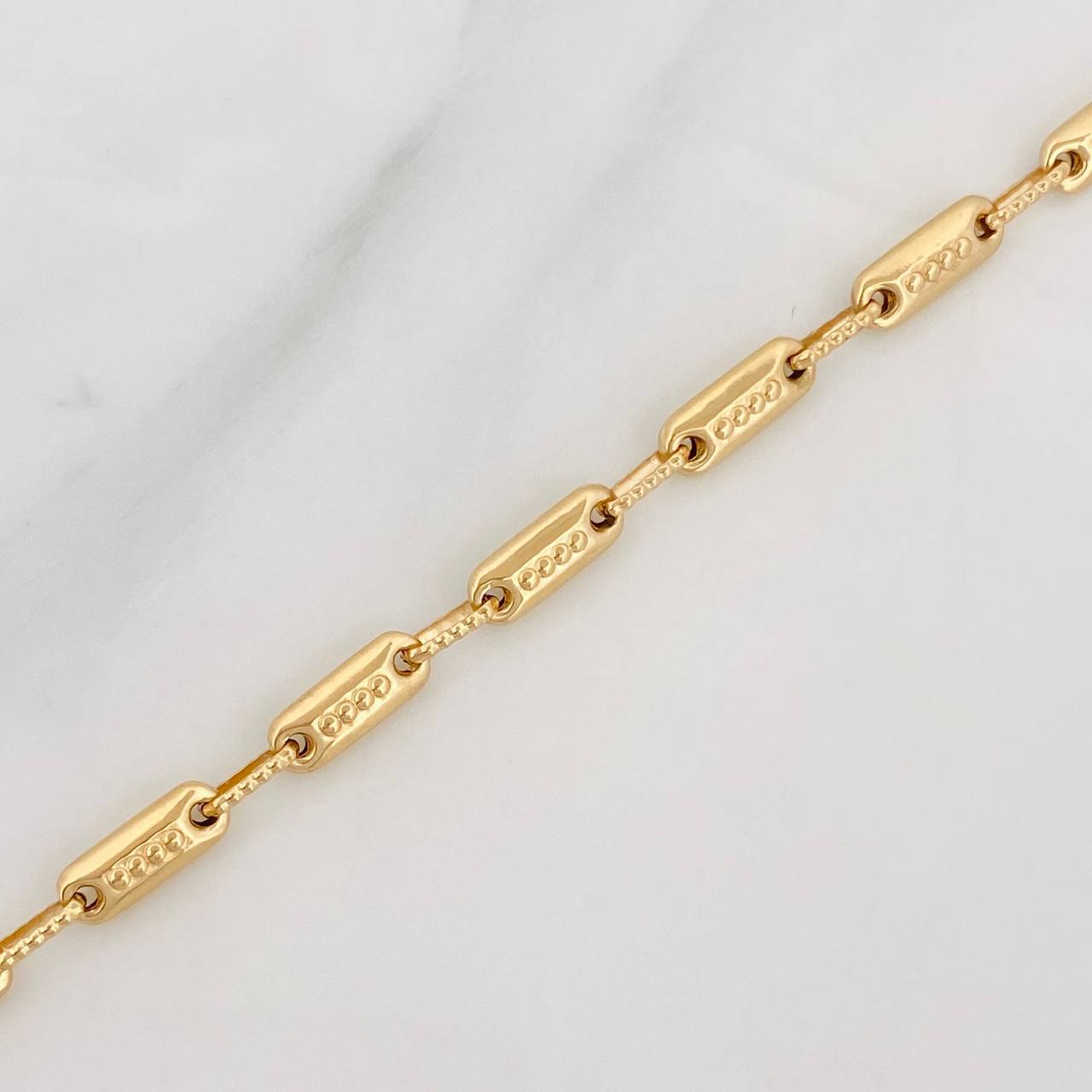 Pulso Rustico Cilindro 4.55g / 20cm / 3.96mm Oro Amarillo 18K