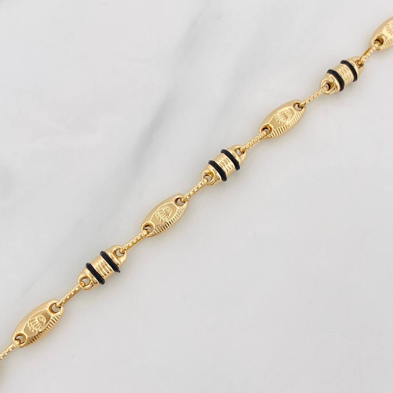 Pulso Rustico Corona 5.4g / 22.05cm / 3.36mm Oro Amarillo 18K