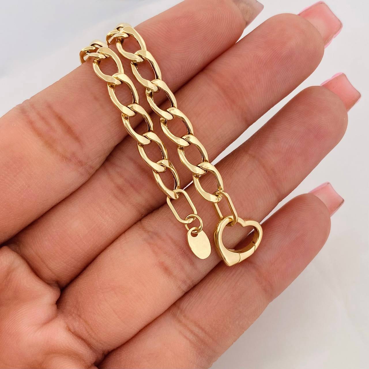 Pulso Cubana Corazon 3.85g / 18.05cm / 5.8mm Oro Amarillo 18K