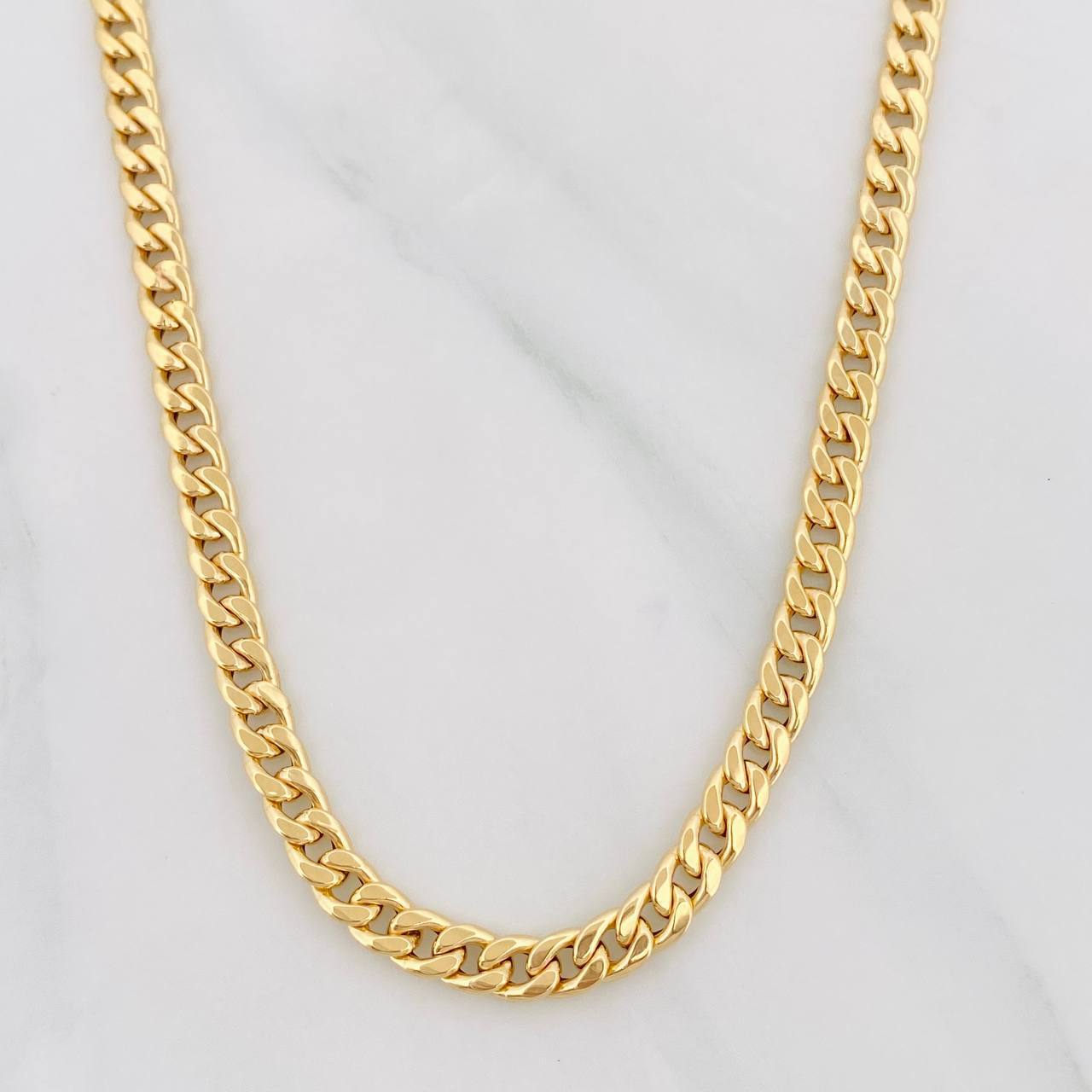 Cadena Cubana 5.1g / 60cm / 4.28mm Oro Amarillo 18K