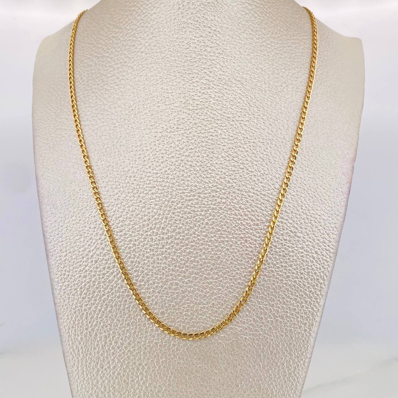 Cadena Cubana 2.15g / 45cm / 2.25mm Oro Amarillo 18K
