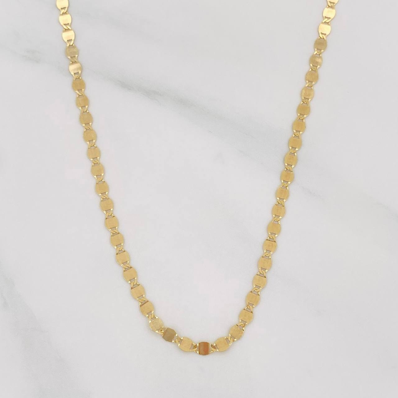 Cadena Escalera Plana 2.3g / 45cm / 2.34mm Oro Amarillo 18K