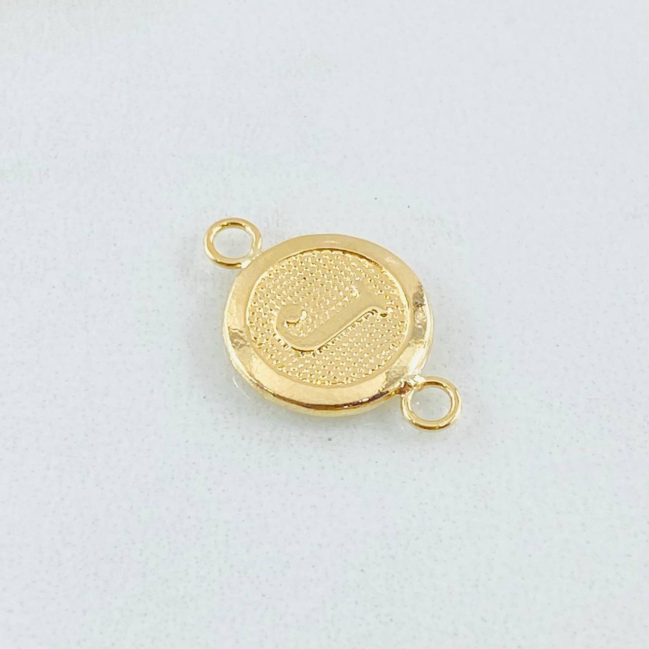 Herraje Letra J 0.6gr / 1.7cm / Oro Amarillo 18K ©