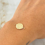 Herraje Letra J 0.6gr / 1.7cm / Oro Amarillo 18K ©