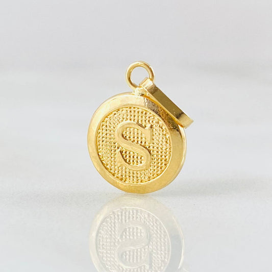Dije Circulo Letra S 0.4 g / 1.6 cm Oro Amarillo 18K