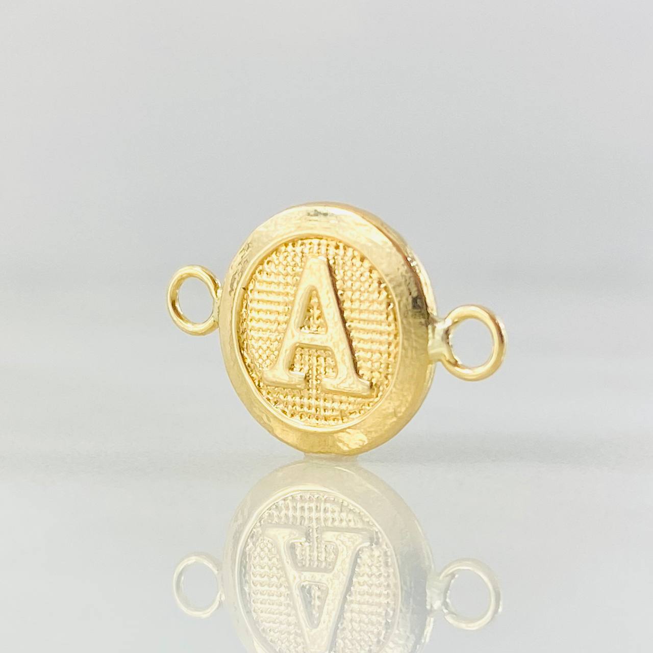 Herraje Letra A 0.35g / 1.5cm Oro Amarillo 18K