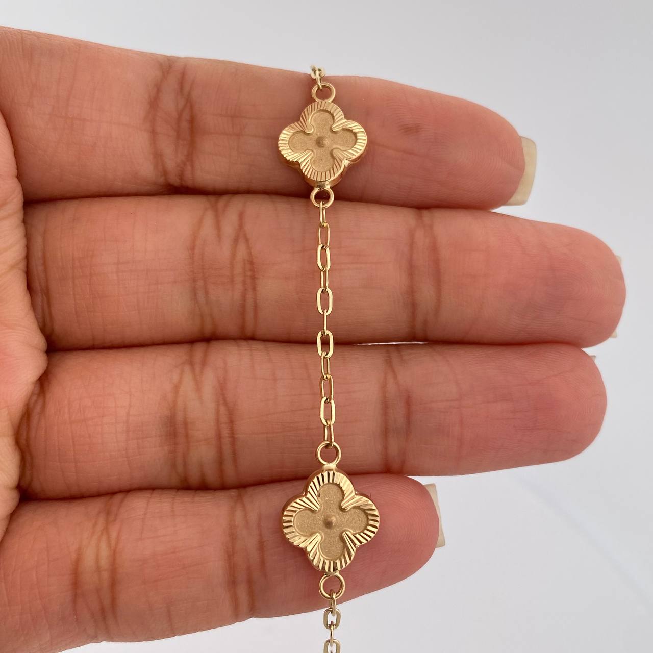 Pulso Trebol Cajon 3.15gr / 18.6cm / 1.8mm Oro Amarillo 18K %