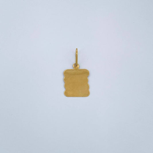 Dije Placa Pergamino 0.75gr / 2.3cm / Oro Amarillo 18K %