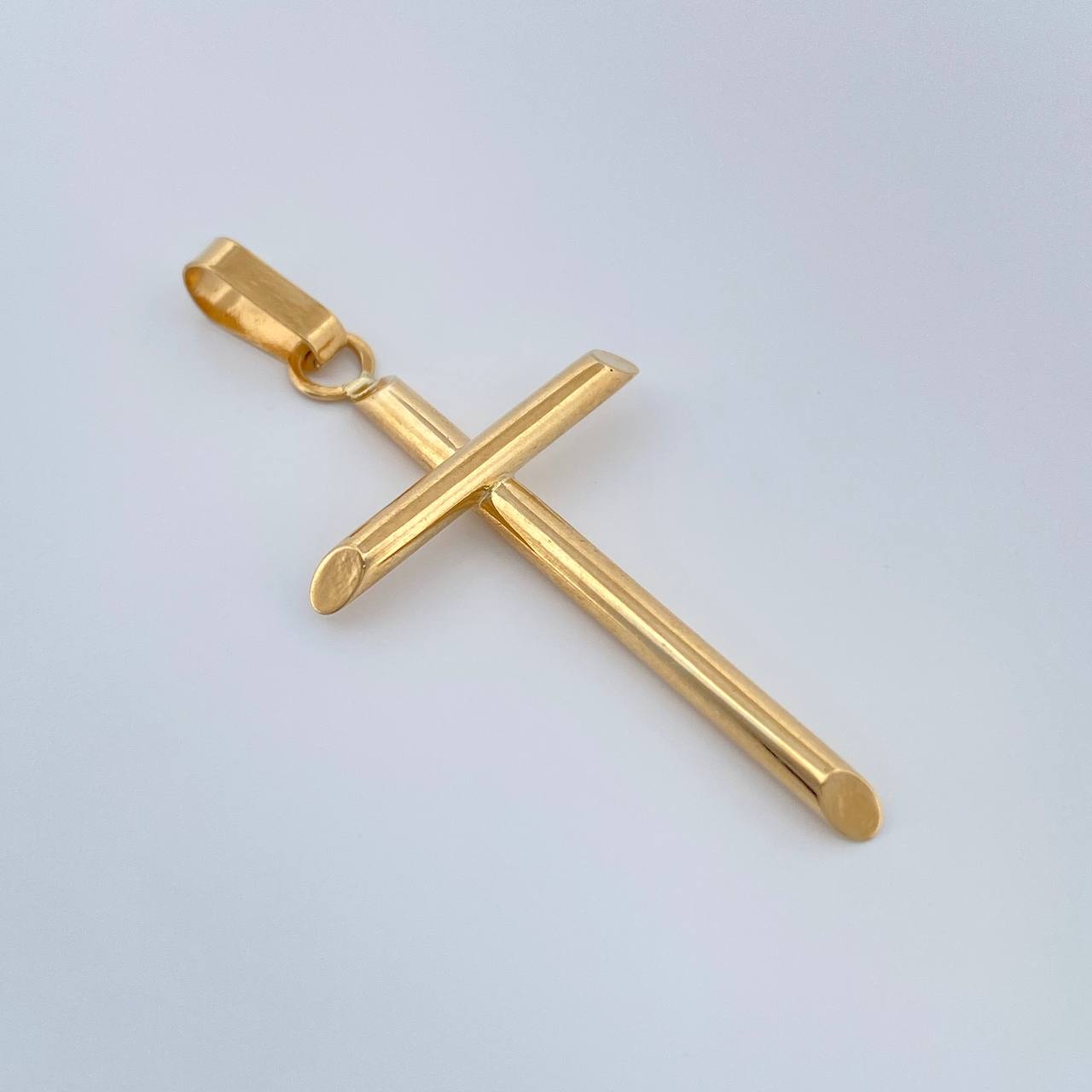 Dije Cruz 1.25gr / 4.2cm / Oro Amarillo 18K %