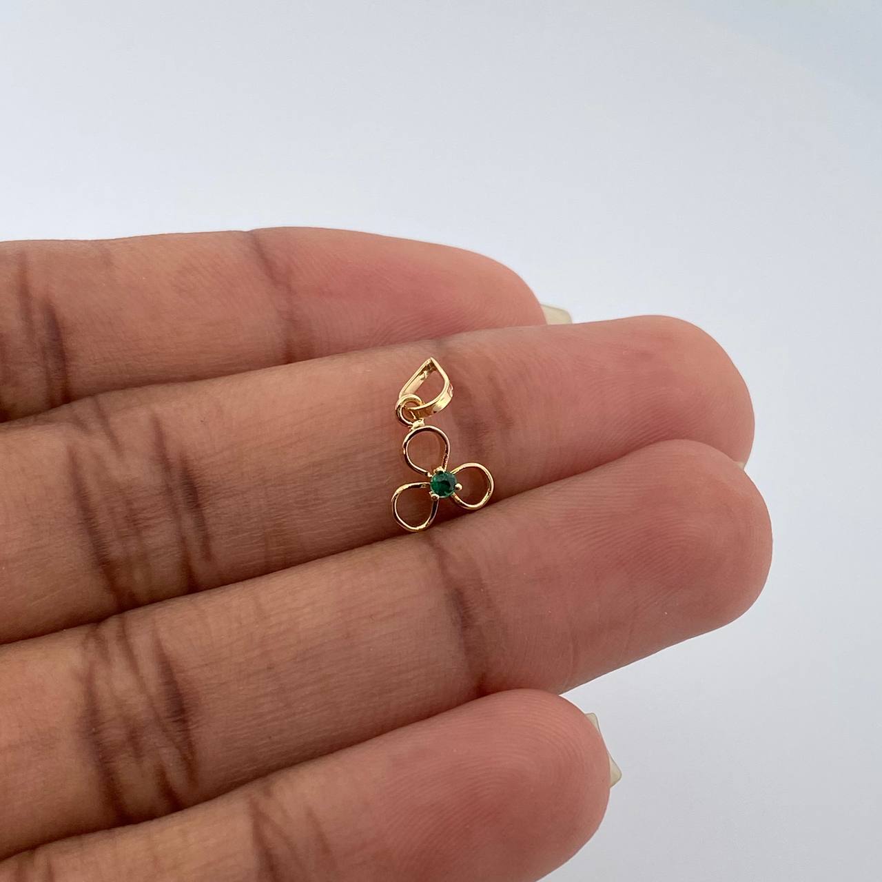 Dije Figura Trebol Esmeralda 0.35gr / 1.3cm / Oro Amarillo 18K %