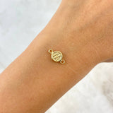 Herraje Letra M 0.35gr / 1.4cm / Circular Oro Amarillo