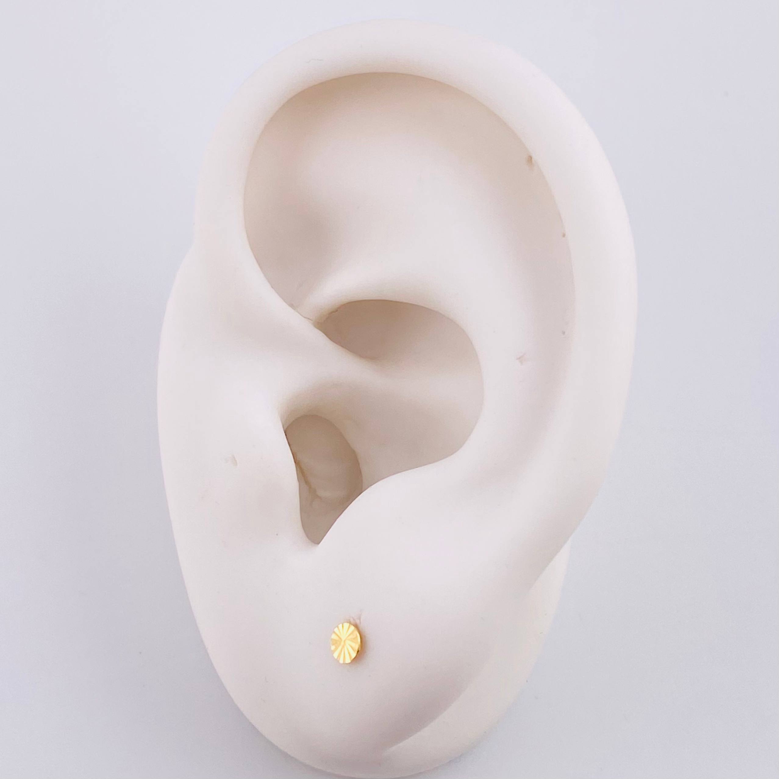 Topos Circulo Diamantado 0.4g / 4mm Oro Amarillo 18K