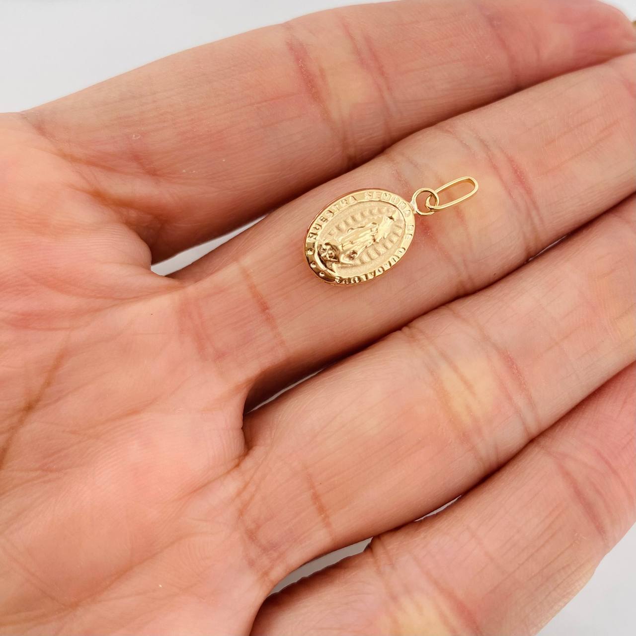 Dije Virgen de Guadalupe 0.65g / 2cm Oro Amarillo 18K