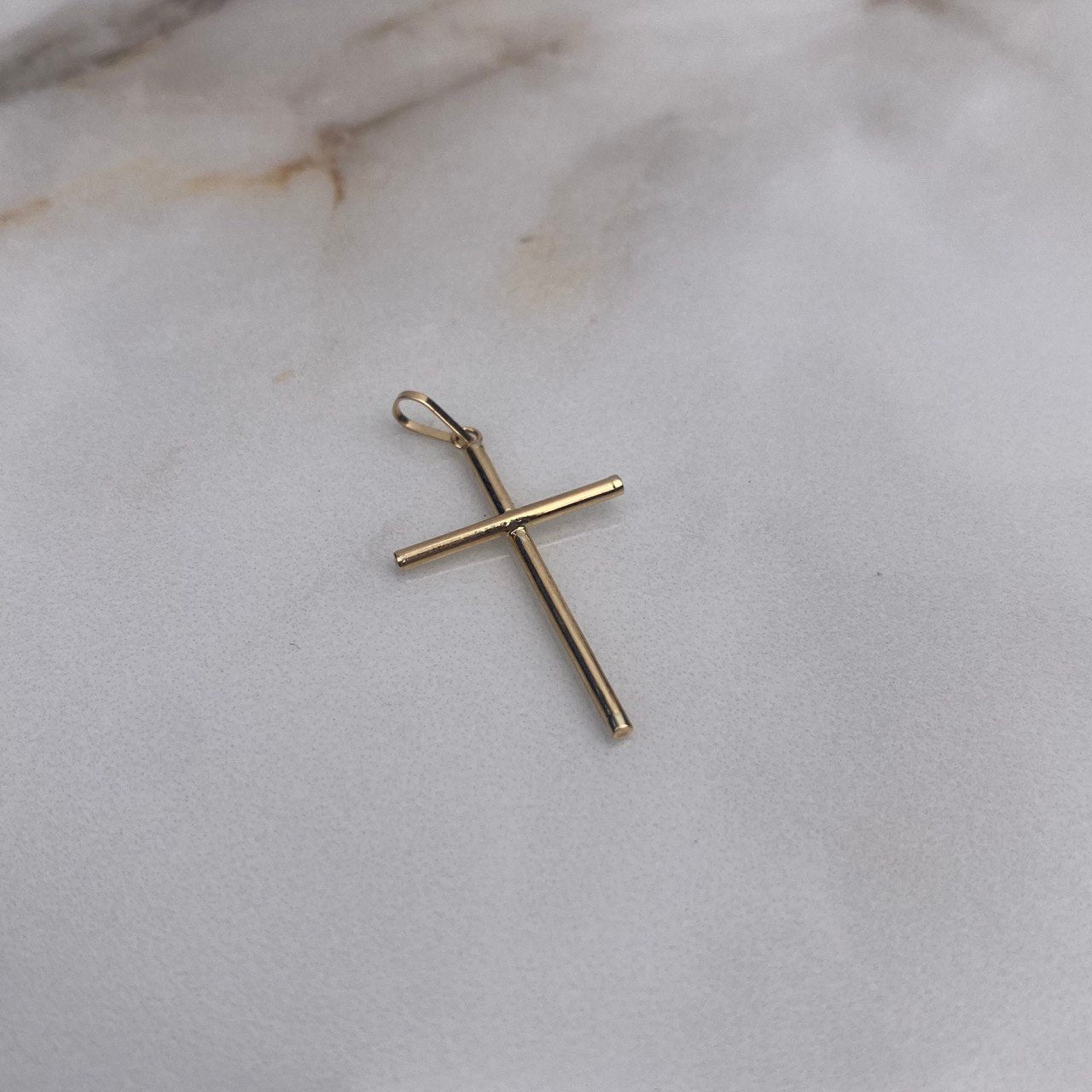 Dije Cruz 0.7gr / 3.5cm / Lisa Oro Amarillo