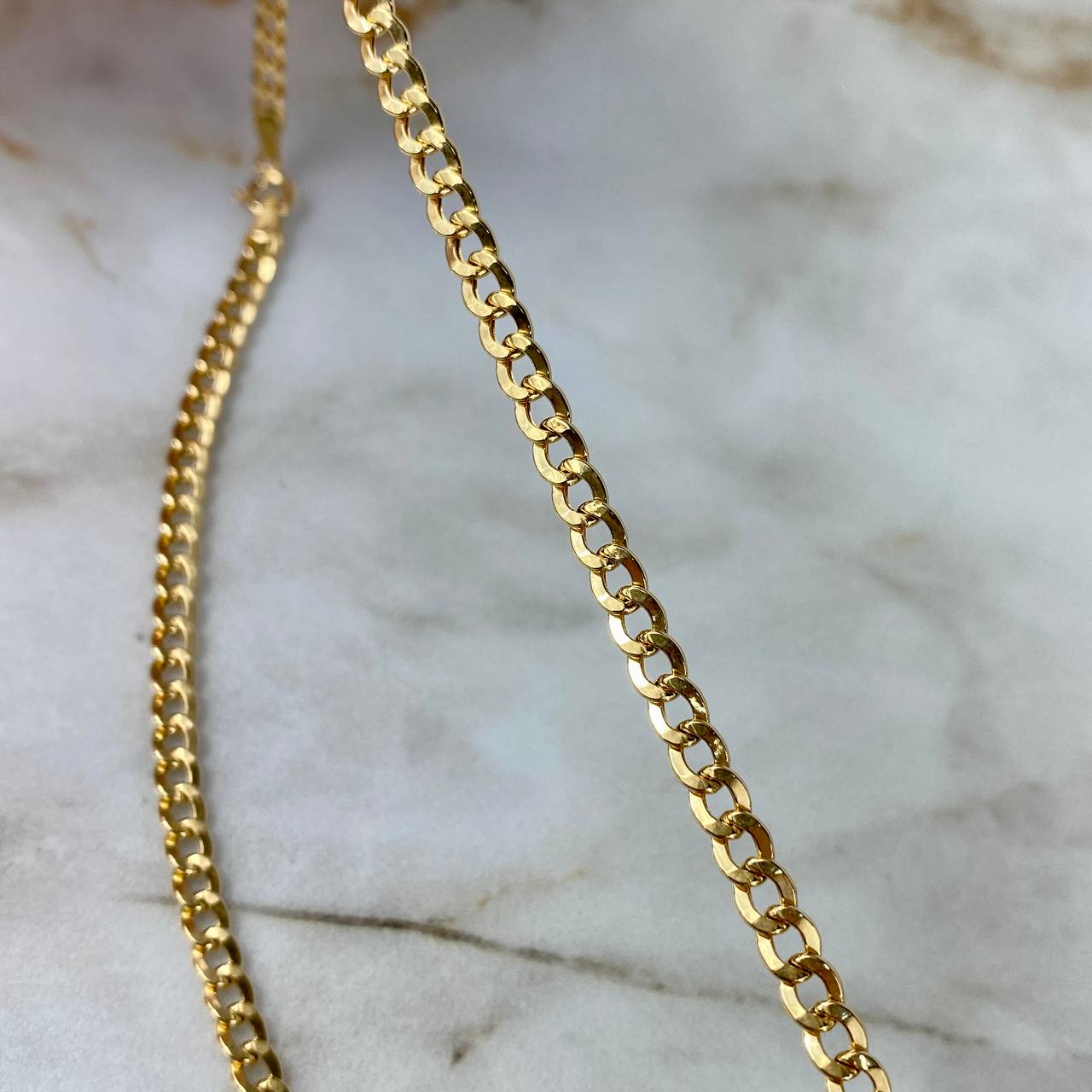 Cadena Cubana 7.7gr / 60cm / 4.4mm Oro Amarillo +0