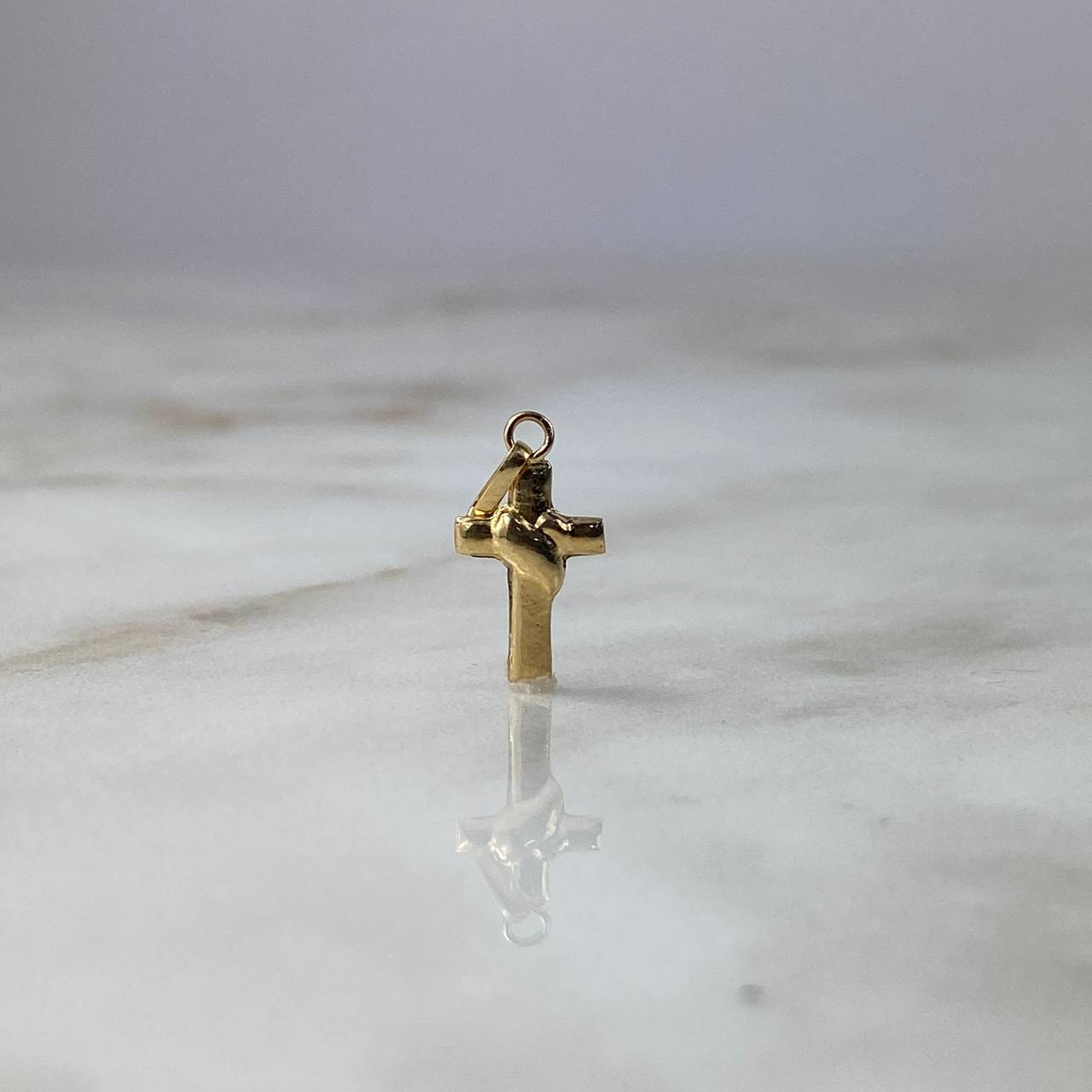 Dije Cruz De Penitencia 0.4gr / 2cm Troquelada Oro Amarillo