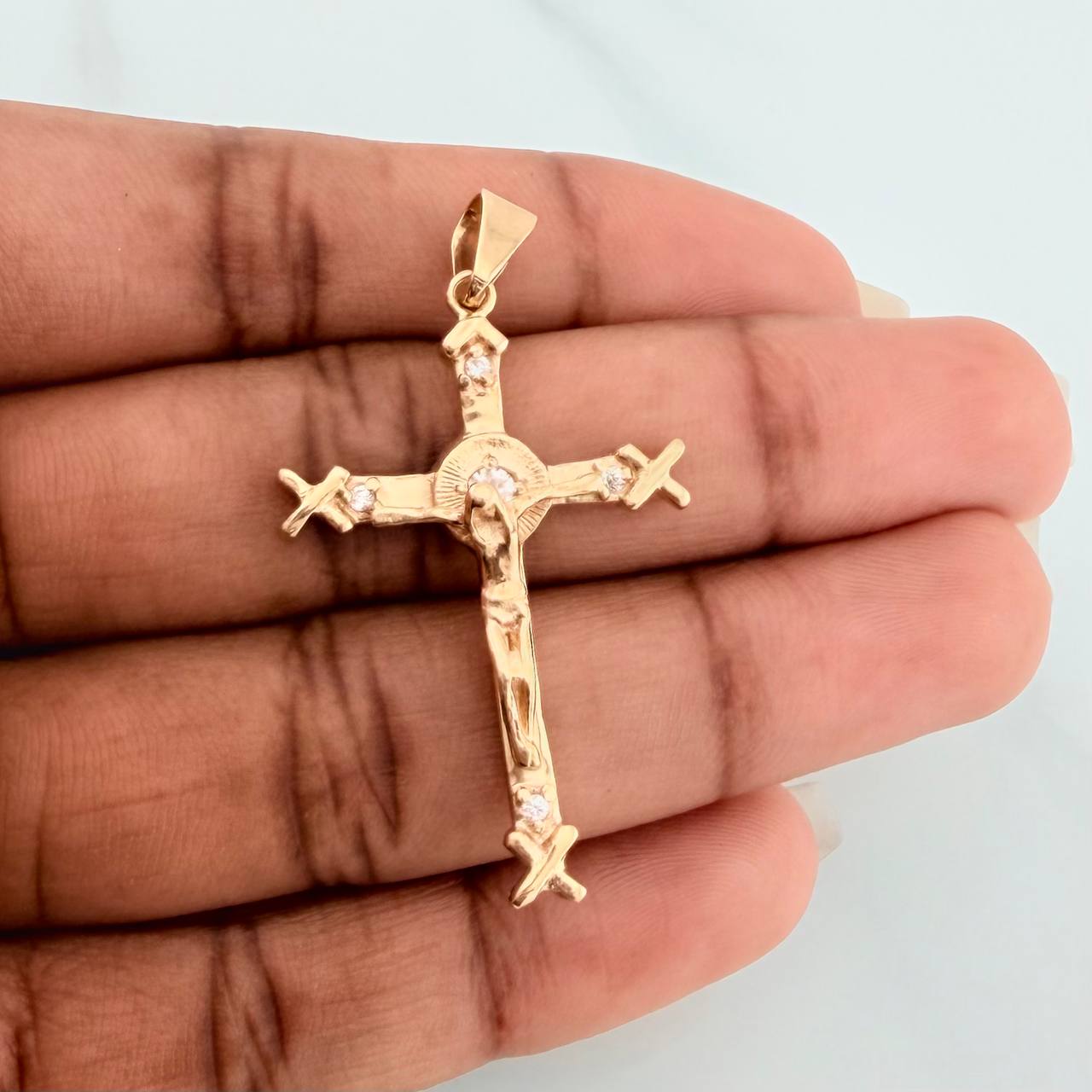Dije Cruz Cristo X 4.1gr / 4.4cm / Oro Amarillo 18K